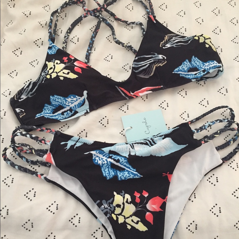 Swim suit
